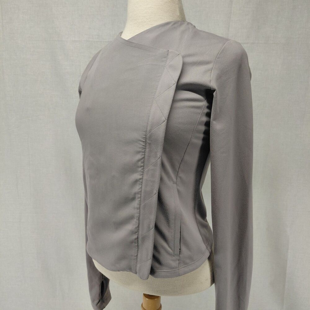 Under Armour LS Gray Cropped Coat All Season Gear SZ S - Picture 5 of 8